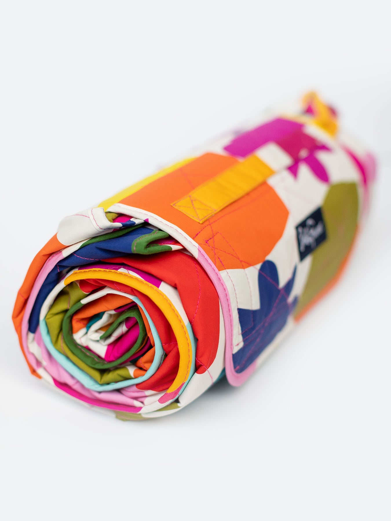 PICNIC BLANKET Carousel – Lesley Evers