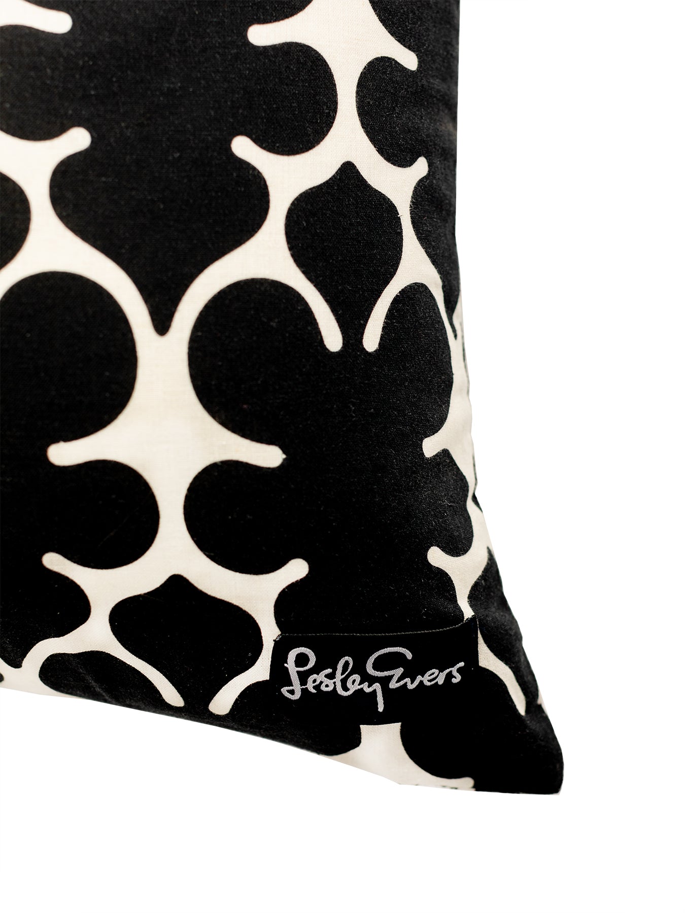 PILLOW SHAM Black Fleurette - Lesley Evers - 23 - HG200 - W2 - black and white - black fleurette