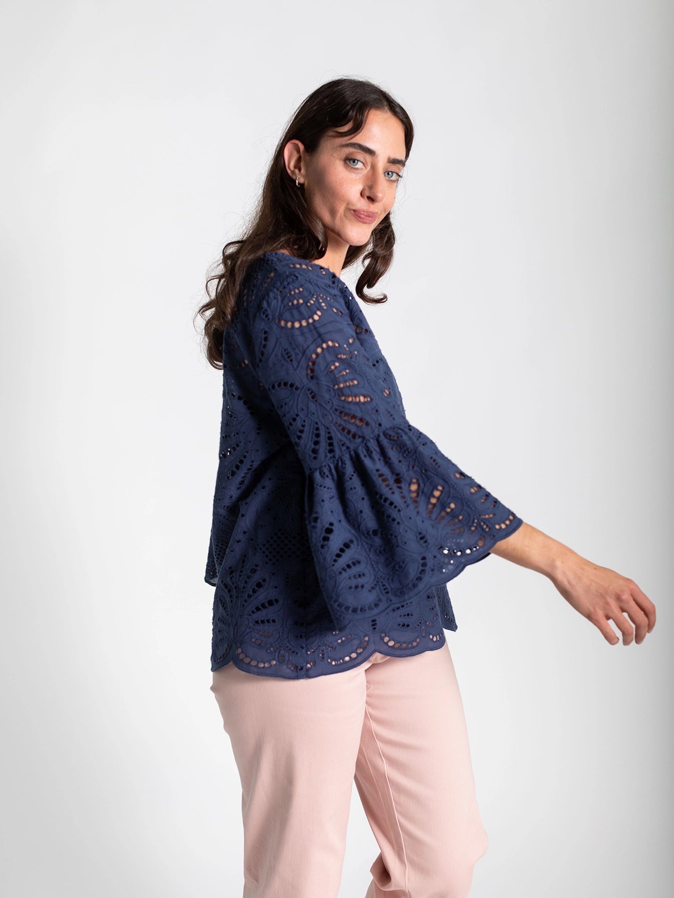 ROSALIE blouse Navy Eyelet - Lesley Evers - Shop - Shop/All Products - Shop/Separates