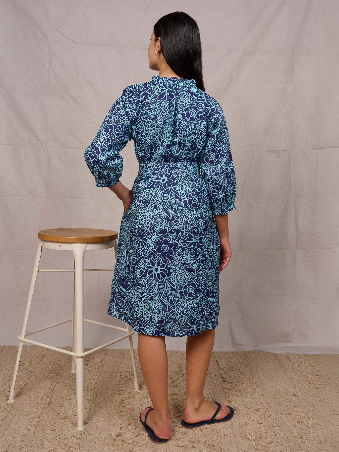 SAVANNAH dress Midsummer Navy – Lesley Evers