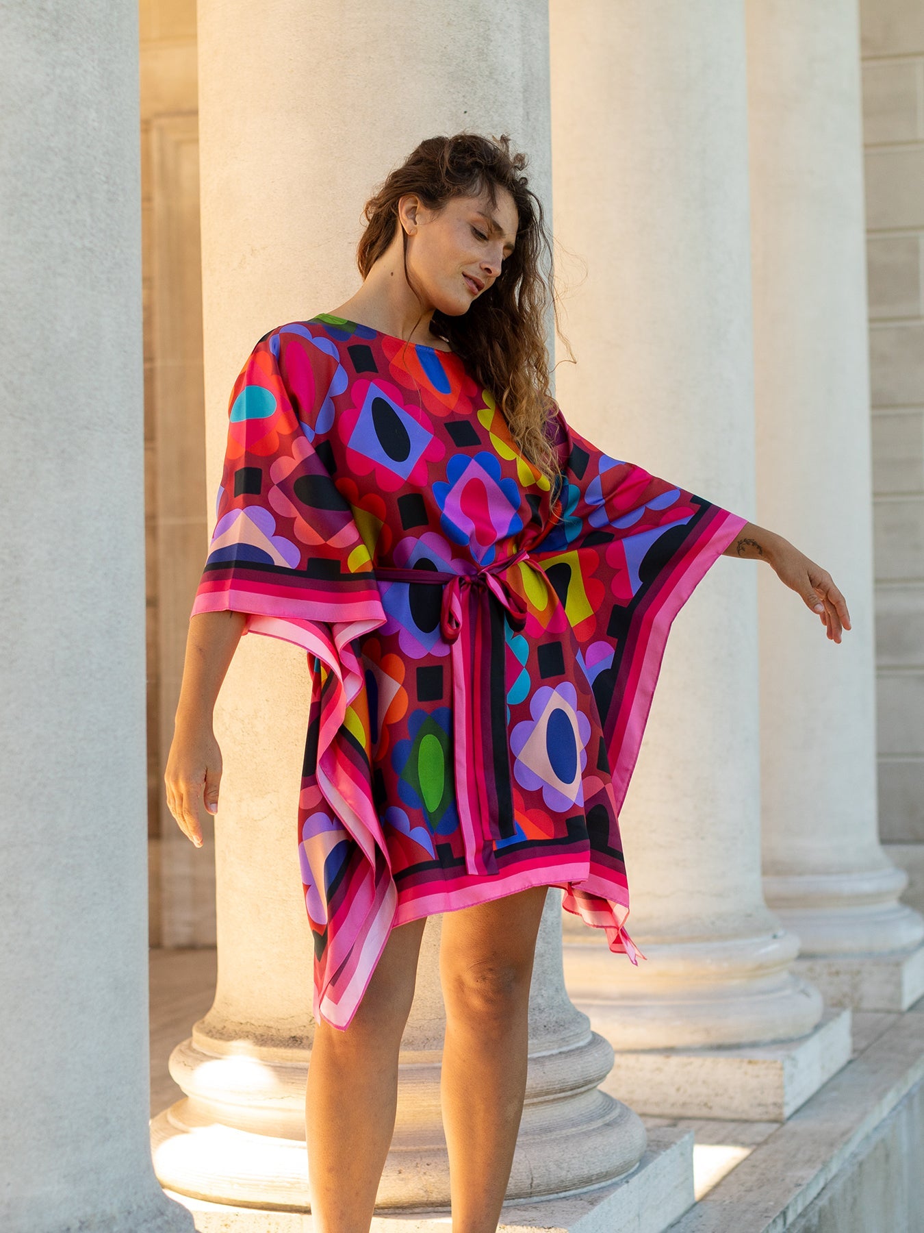 SERENA silk caftan Gems Garnet – Lesley Evers