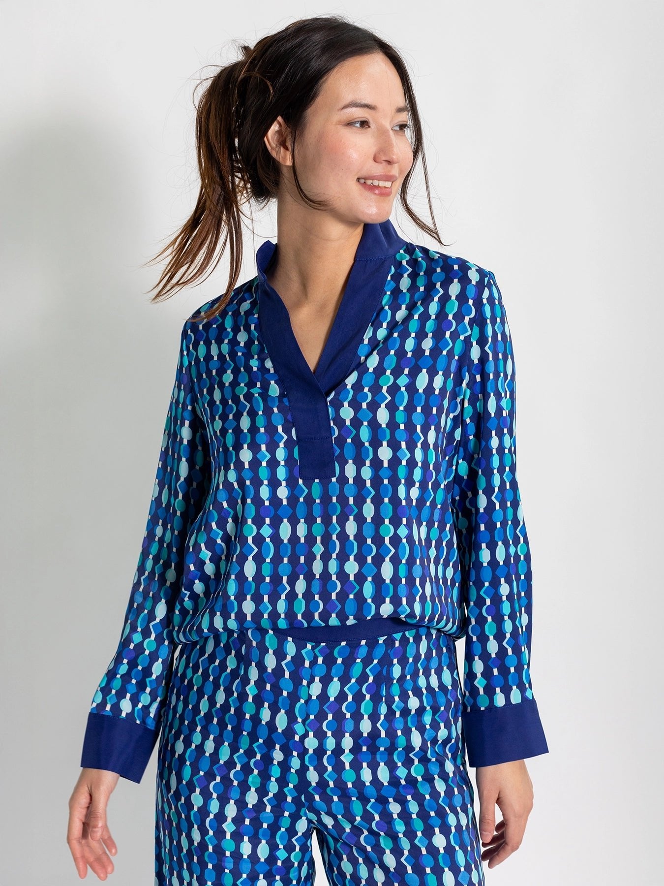 SIMONE blouse Beads Navy - Lesley Evers - 