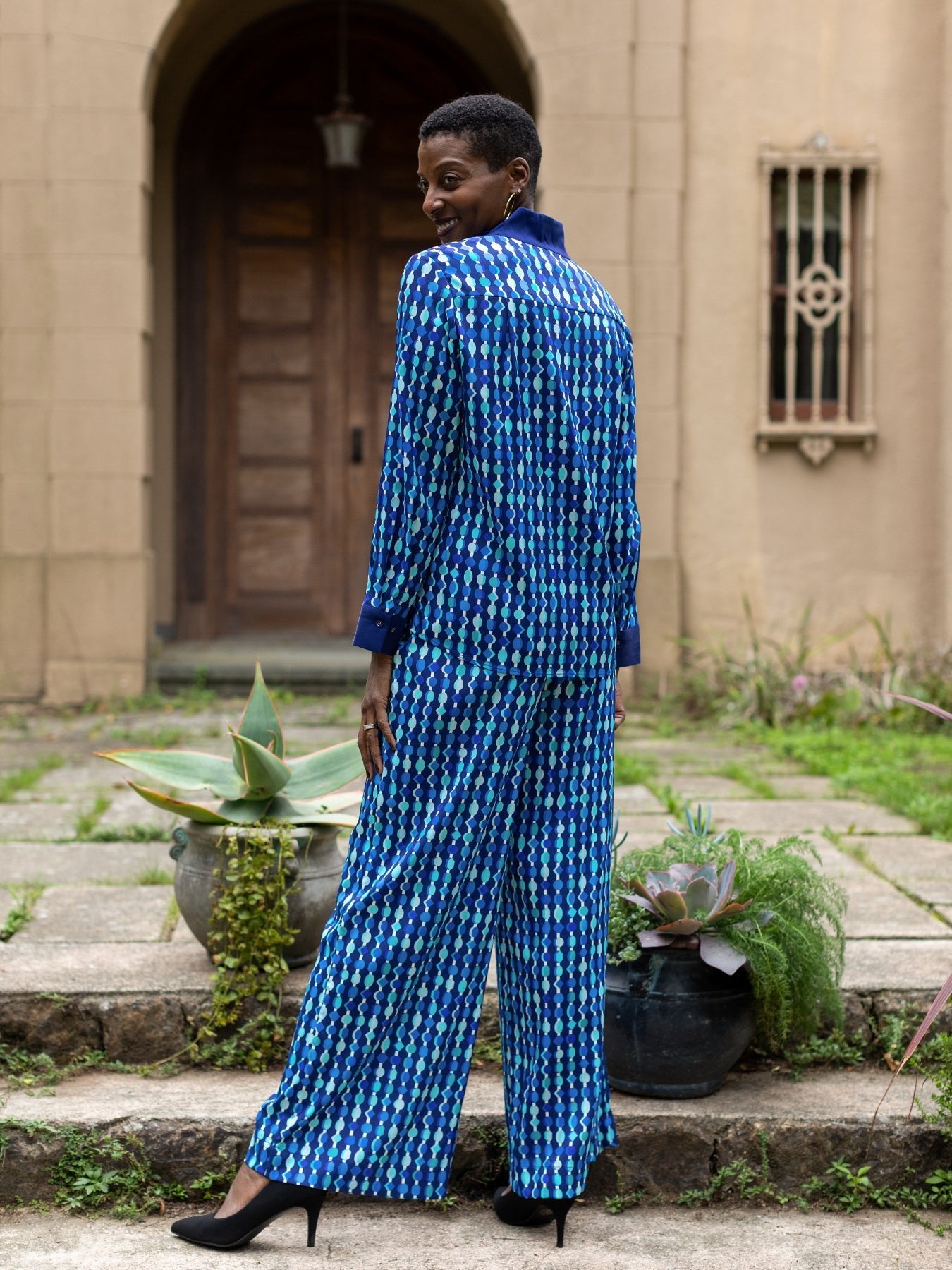 SIMONE blouse Beads Navy – Lesley Evers