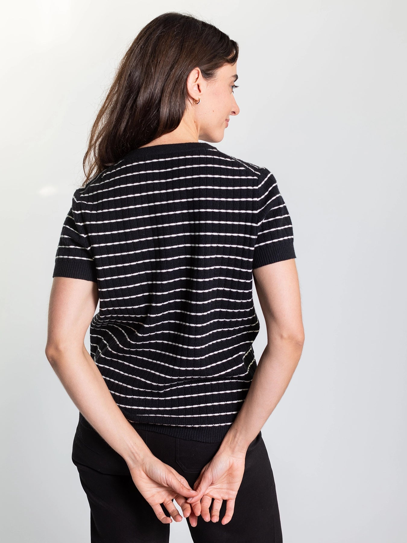 SKYLAR knit top Black and White - Lesley Evers - knit - knitwear - Shop