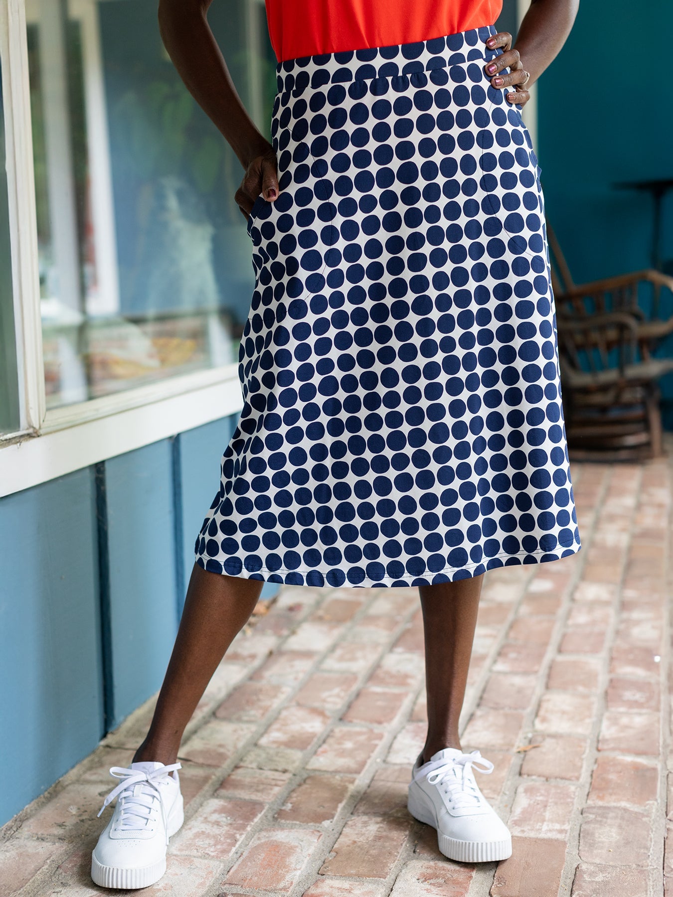 SLOAN skirt Navy Dots – Lesley Evers