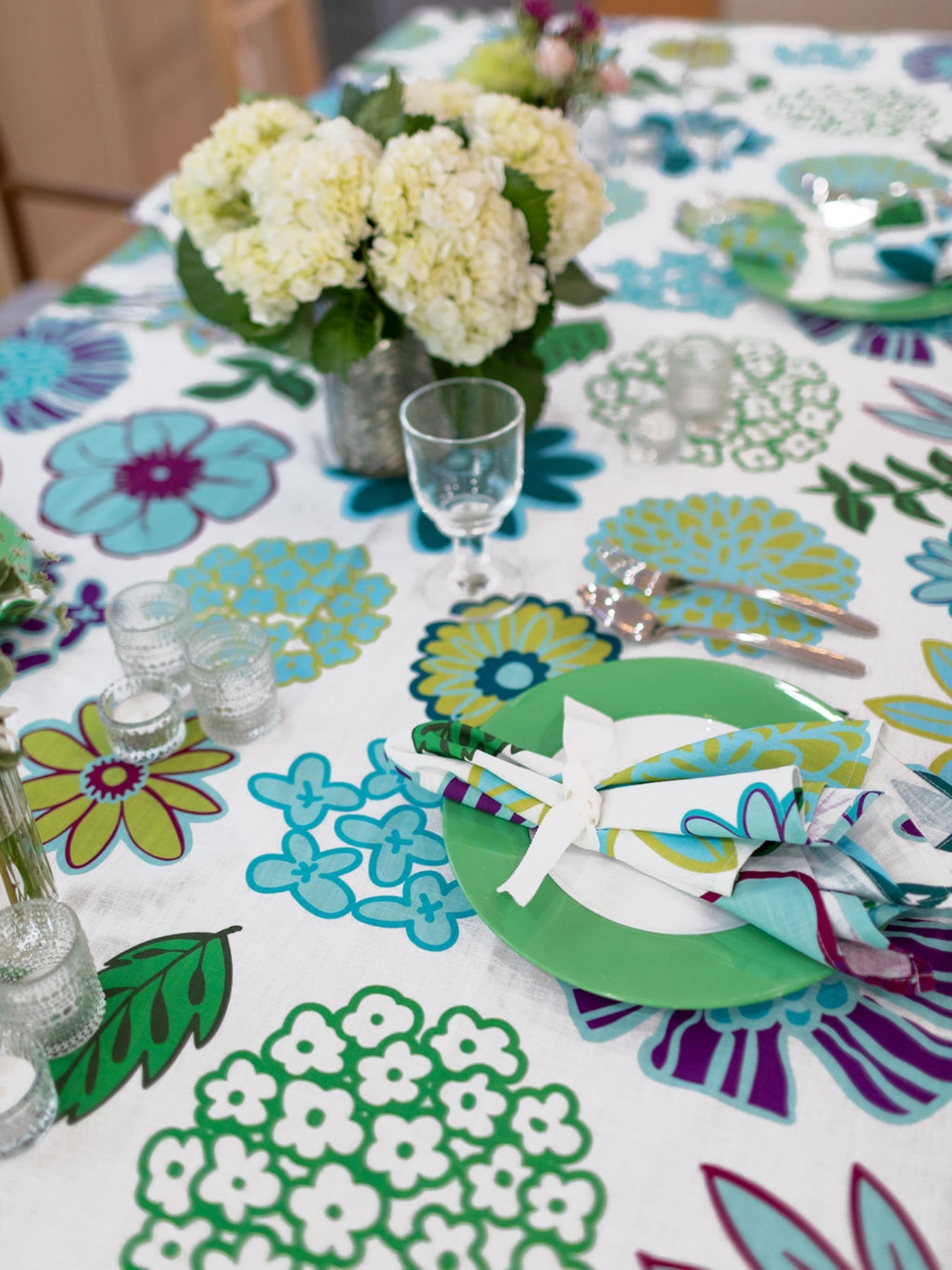 TABLECLOTH Dazzle Flower - Lesley Evers - 23 - HG200 - W1 - Dazzle Flower - Giftable