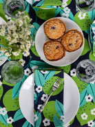 TABLECLOTH Limes - Lesley Evers - 23 - HG200 - W1 - Gems - gems garnet