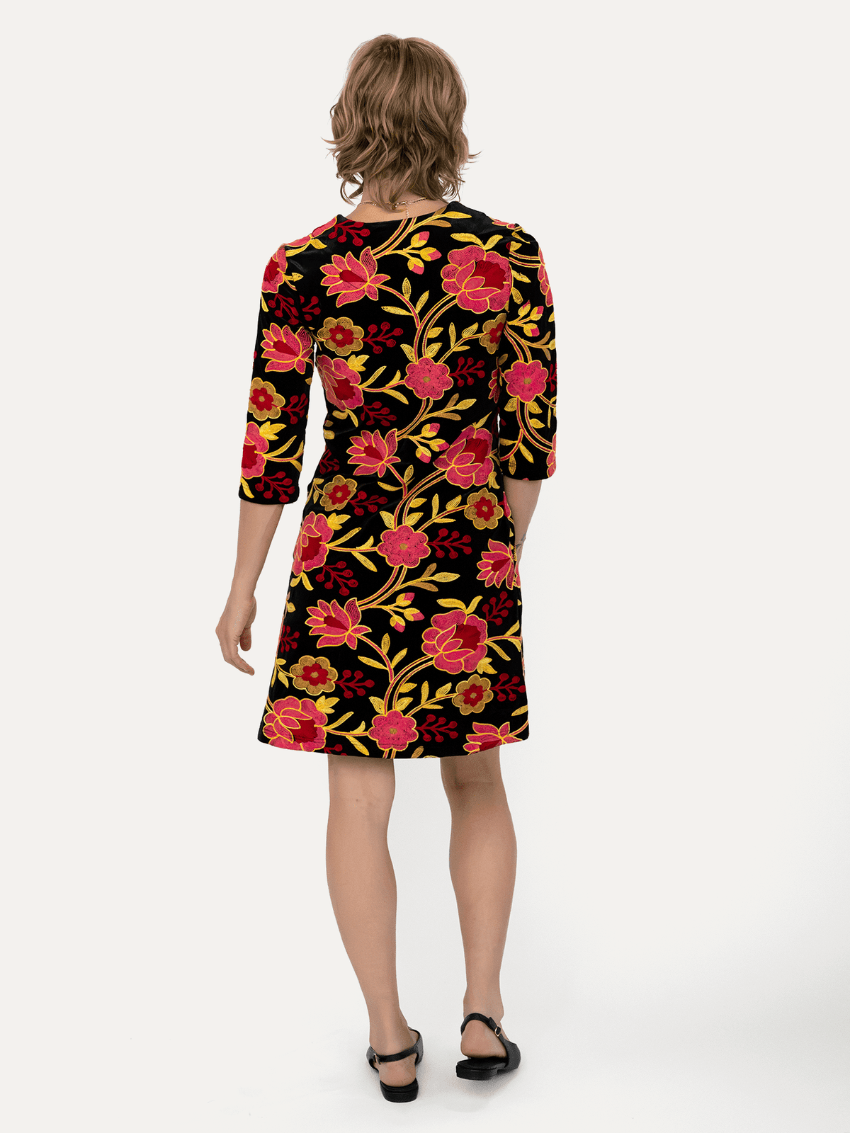 VERONICA dress Embroidered Velvet Pink - Lesley Evers-Black-Dress-Shop