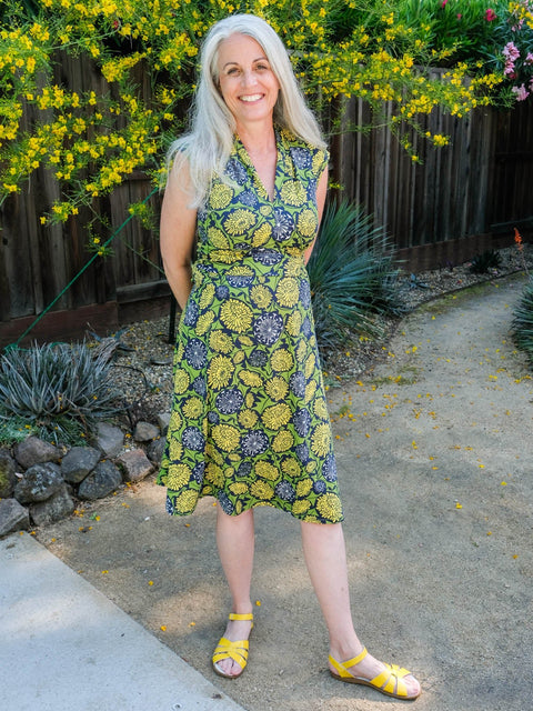 BETSY dress Dandelion Navy – Lesley Evers