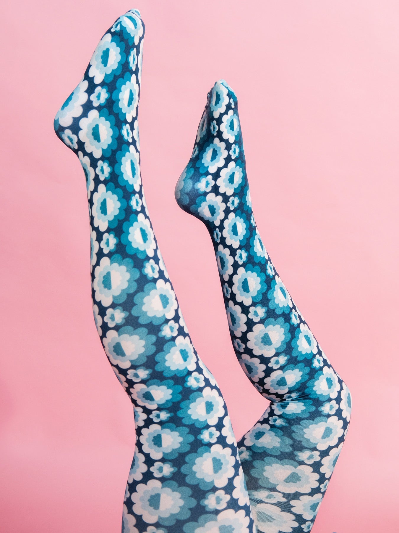 COCO tights Zinnia Blue - Lesley Evers-colorful-Colorful patterned tights-colorful tights