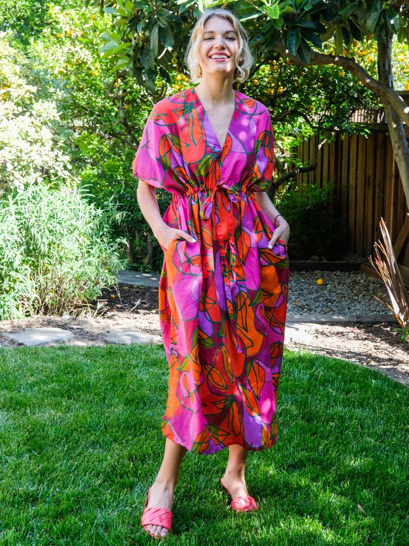 TEGAN caftan Pink Pears – Lesley Evers